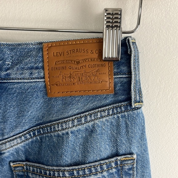 Levis Ribcage Button-Fly Denim Skirt - Picture 6 of 9